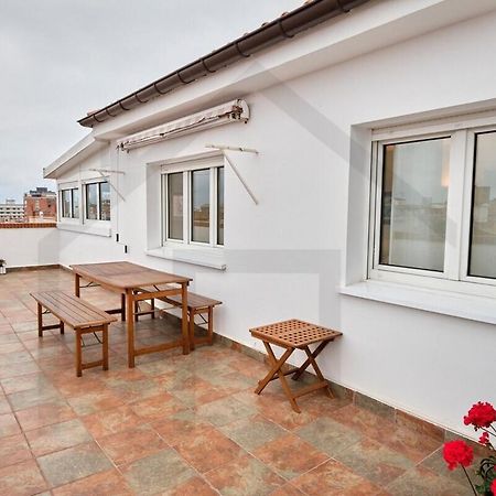 Espectacular Atico A Un Paso Del Centro De Gijon Bed & Breakfast Exterior photo
